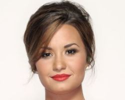 WHAT IS THE ZODIAC SIGN OF DEMI LOVATO?